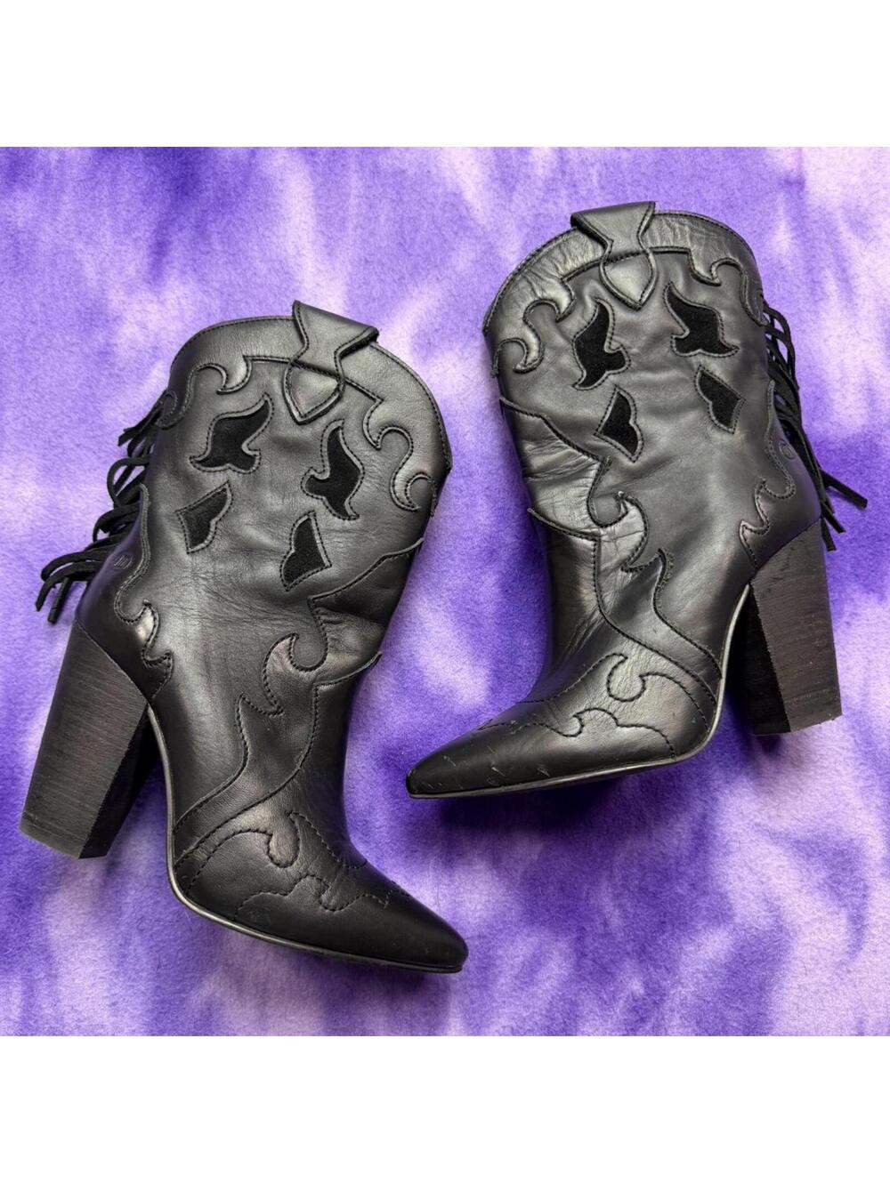 Dingo black high heeled cowboy cowgirl boots with fringe